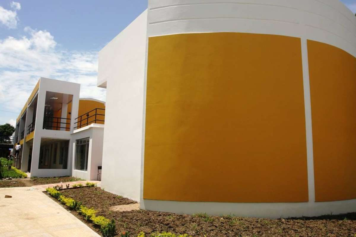  Se acaba el sanduche de pan y queso en el Gustavo Villa. Secretaría de Educación, le exigió a contratista cambiarlo.