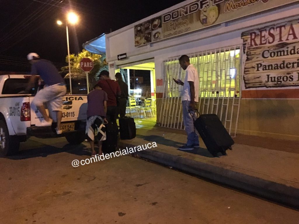 Cuatro venezolanos fueron sorprendidos consumiendo marihuana dentro de un hotel en la ciudad de Arauca IMG-20170216-WA0038