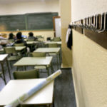  Por demoras en la firma de actos administrativos varias colegios se han quedado sin docentes