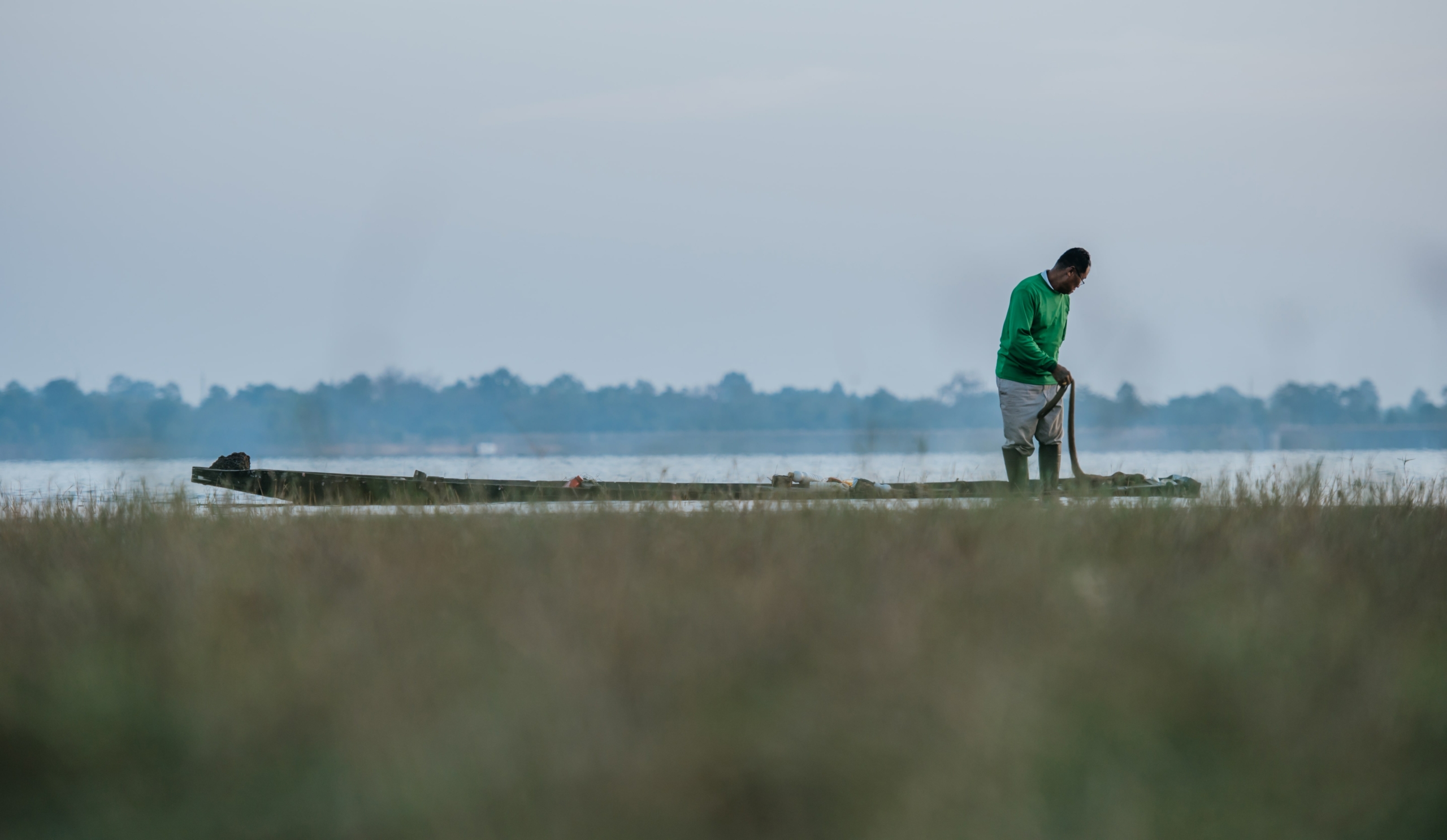 Homenaje de pescadores en el río Arauca