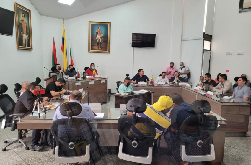  Instalada sesiones ordinarias del concejo de Arauca, se estudia proyecto de superávit