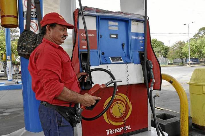  Reforma de Petro quitaría combustible subsidiado en las zonas de frontera