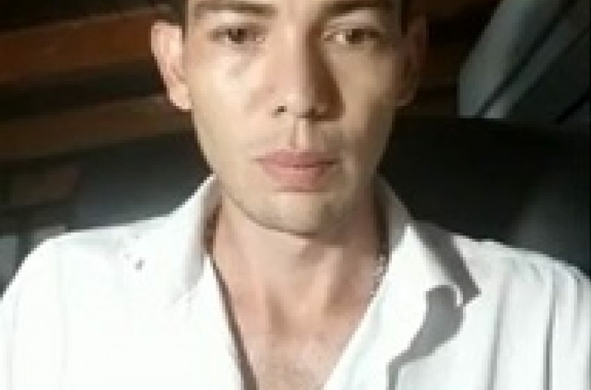 El abogado Carlos Alberto Merchán Espíndola presentó una denuncia penal contra Juan Qüenza Ramos