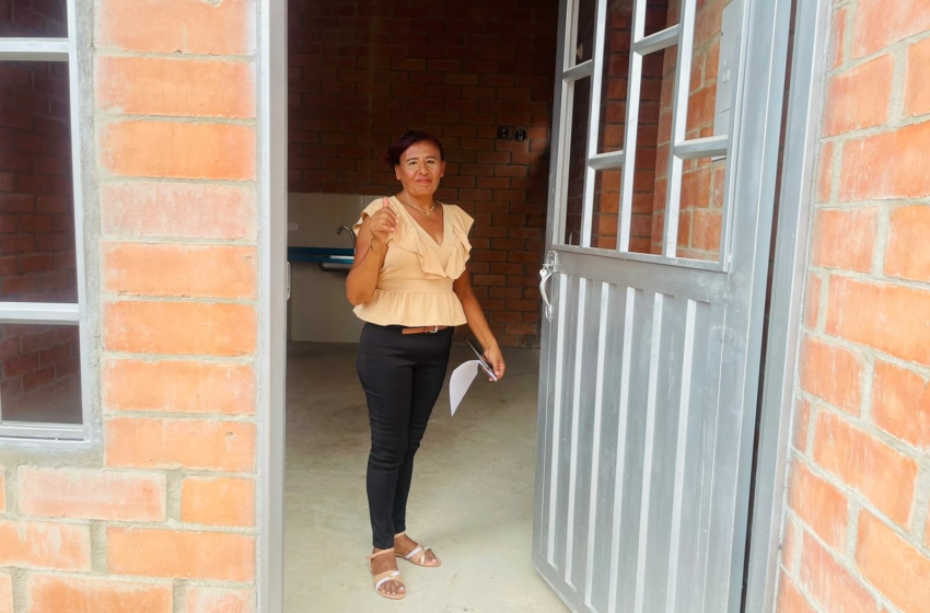  La Administración Municipal entrega viviendas a familias araucanas